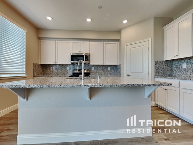 Building Photo - 2037 Comstock Lane Lincoln CA