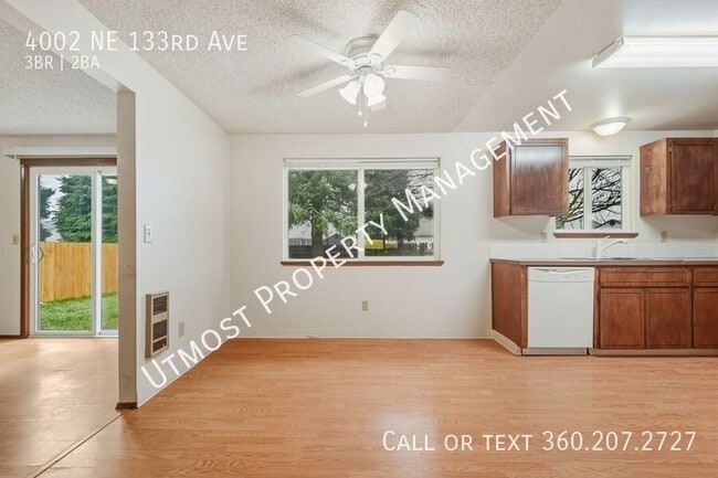 Foto del edificio - 4002 NE 133rd Ave