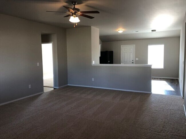 Building Photo - Four Bedroom | Two Bath Rental Home