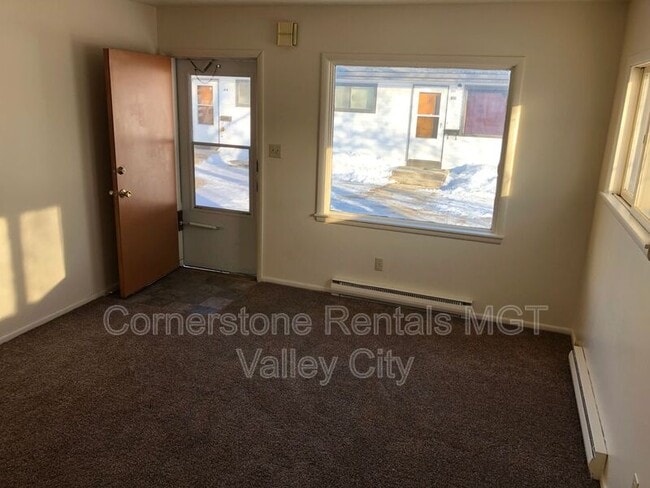 Foto del edificio - 815 3rd St SW