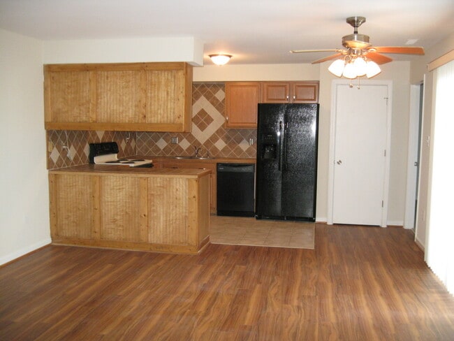 Building Photo - 1st Floor Condo in Ocean Lakes