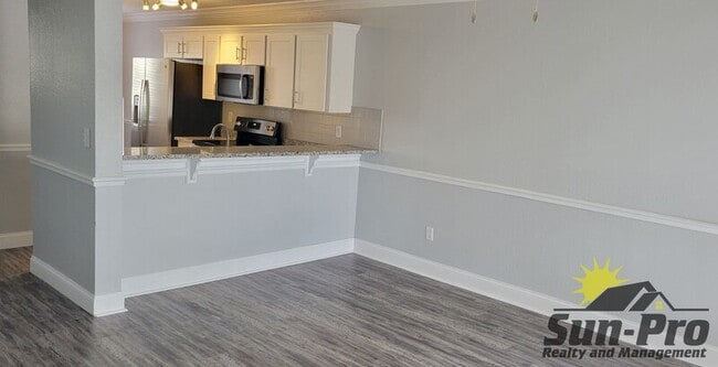 Building Photo - 480 Reed Canal Rd