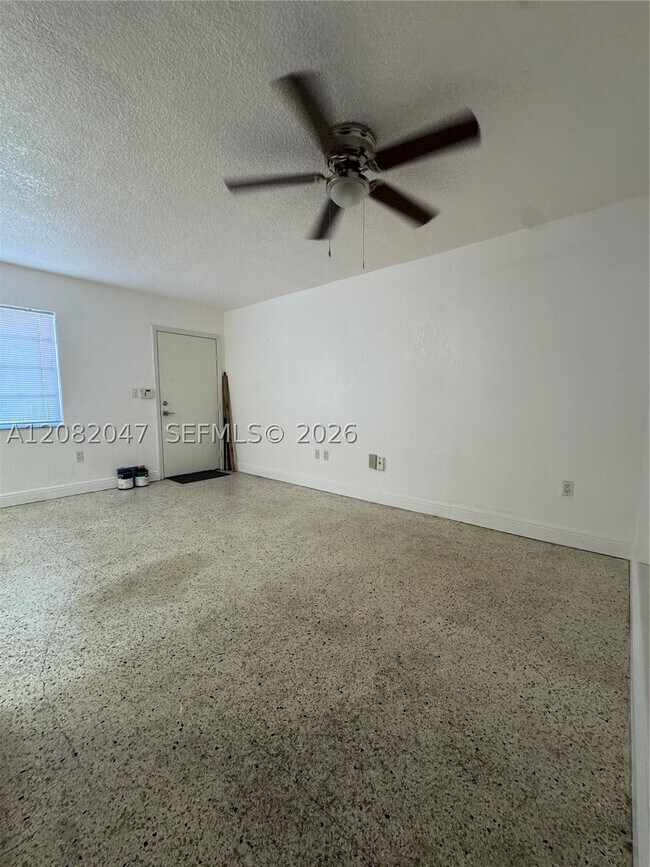 Foto del edificio - 515 SW 3rd St