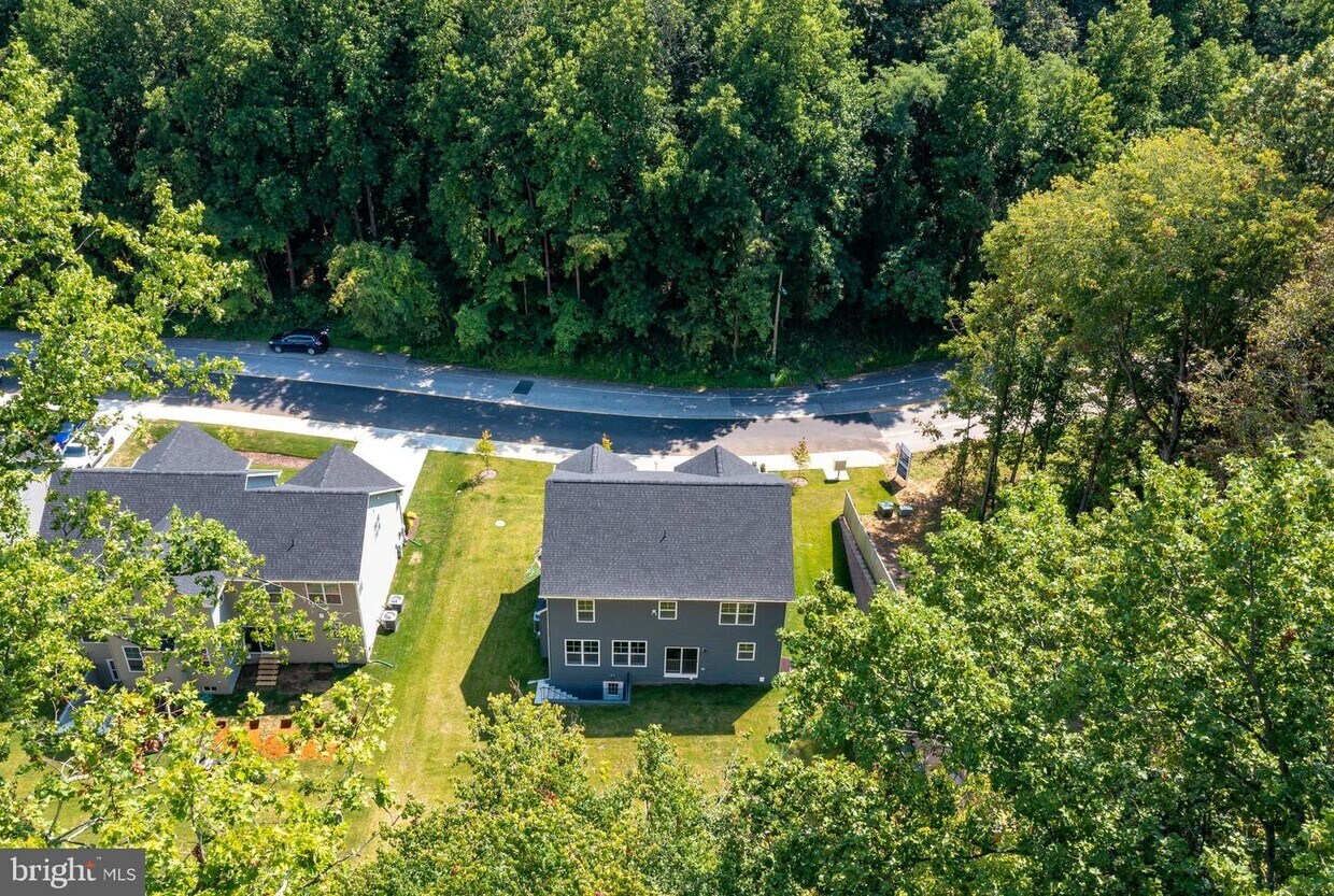Primary Photo - 550 Broadneck Rd