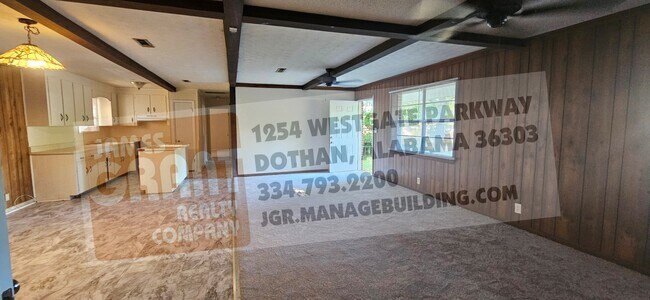 Foto del edificio - 306 Mustang Dr