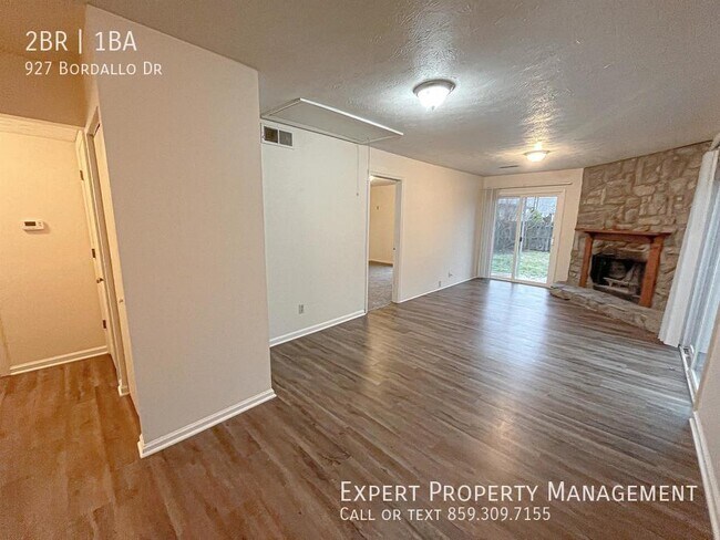 Building Photo - 927 Bordallo Dr