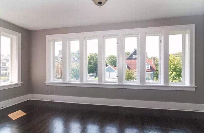 1st bedroom - 80 S 4th St