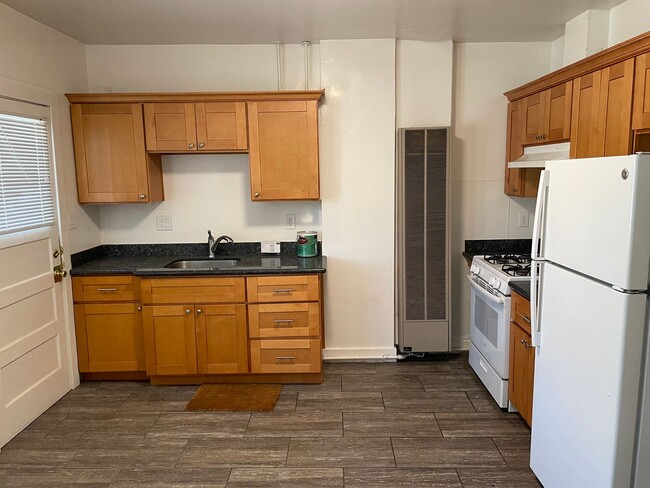 Photo - 20thST1401 Apartment