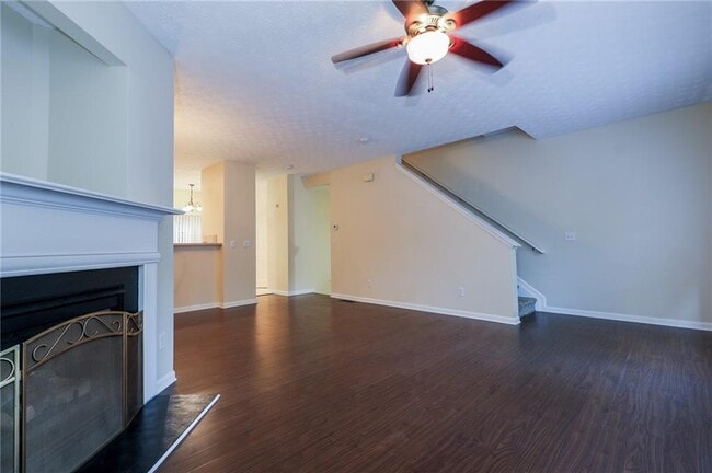 Building Photo - 790 Celeste Ln