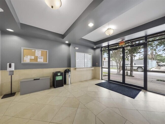 Foto del edificio - 1010 Rosine St