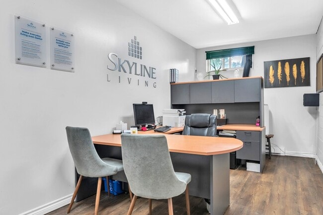 Building Photo - Castell Road Apartments