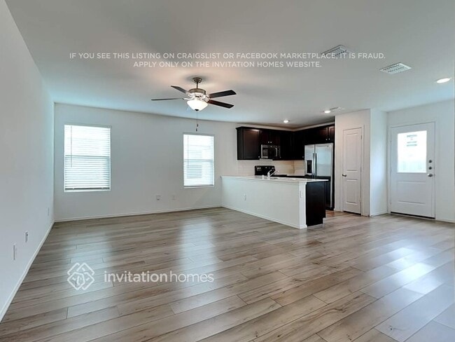 Foto del edificio - 10616 Sewell Cir