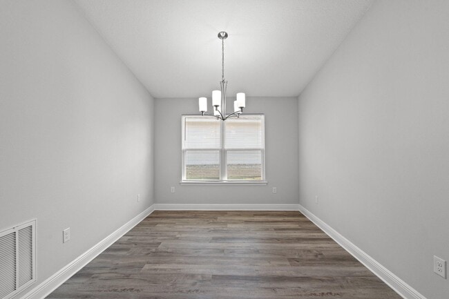 Foto del edificio - 571 Riverwalk Cir