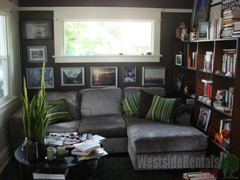 Living room - 1024 Michigan Ave