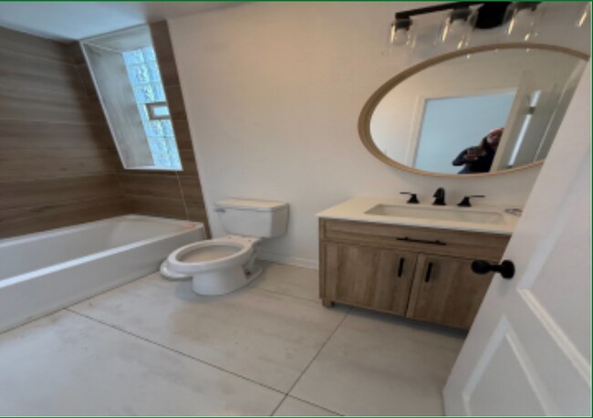 Foto del edificio - 5910 S Michigan Ave