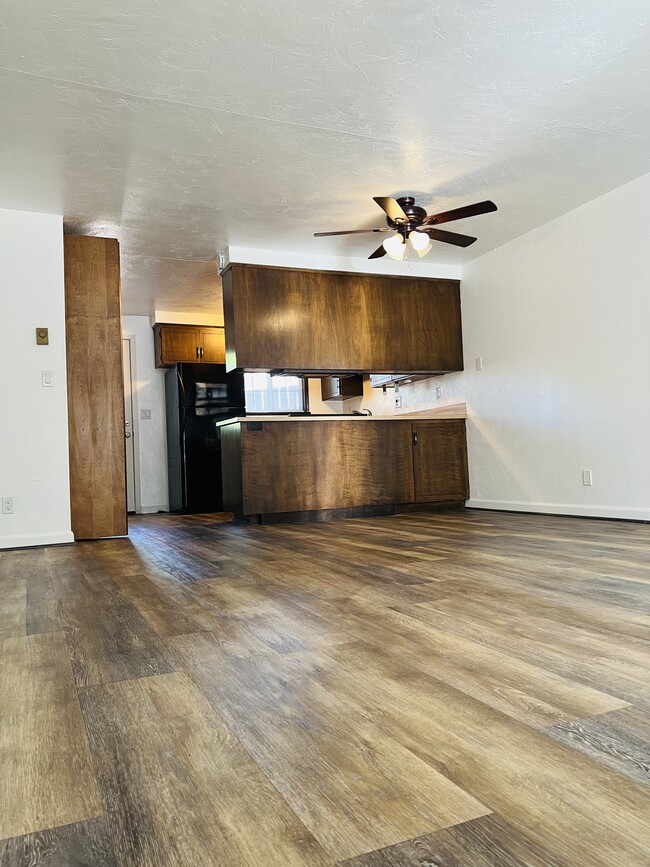 Building Photo - 778 N 66th St
