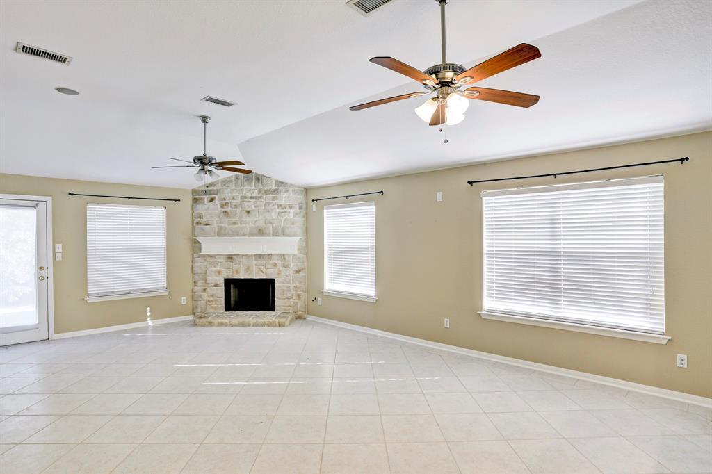 Primary Photo - 3202 Olivine Ln