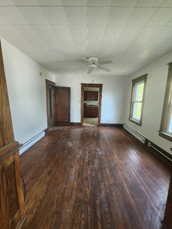 Building Photo - 710 Spring St