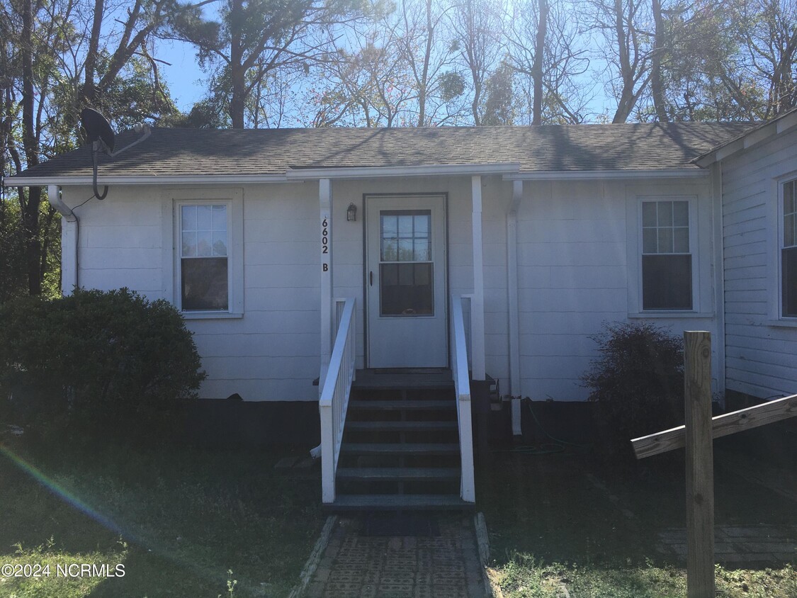 Primary Photo - 6602 Gordon Rd
