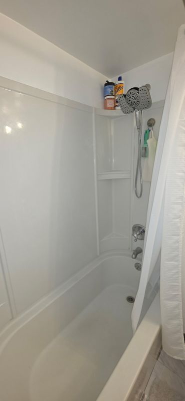 Foto del edificio - 97 Highland Rd