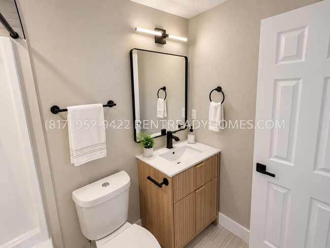 Building Photo - 12300 Brookglade Cir