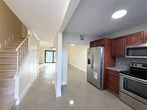 Building Photo - 1606 NW 90th Way