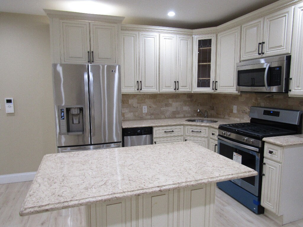 Primary Photo - 1816 Sterling Pl