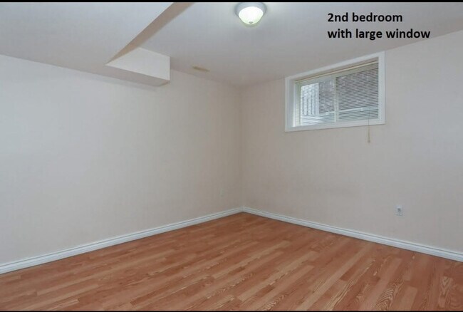 Ist bedroom - 86 Goodwin Dr