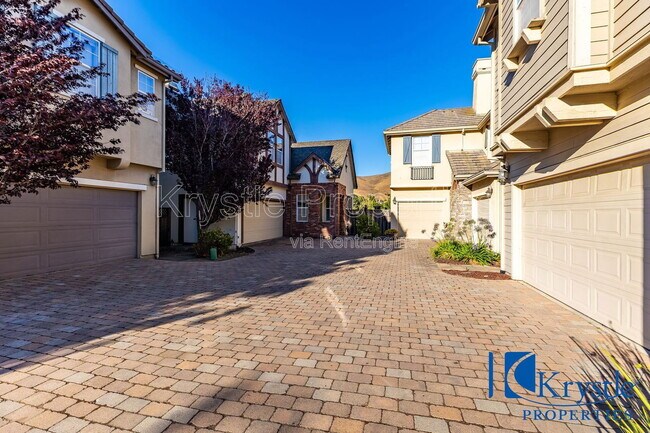 Foto del edificio - 6335 Newhaven Ln