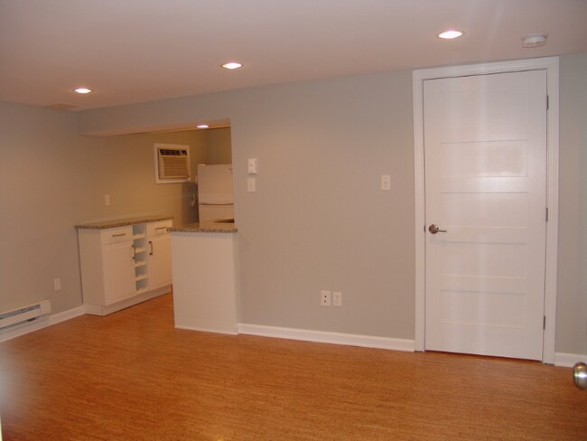 Foto del edificio - 1337 Meridian Pl NW