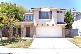 Building Photo - 38770 Litchfield Cir