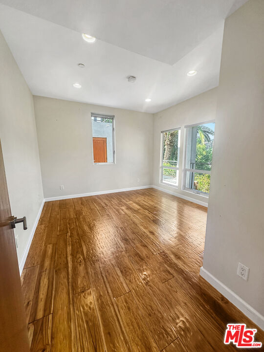 Building Photo - 8265 Mannix Dr