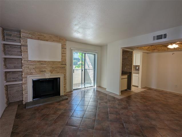 Building Photo - 7431 Holly Hill Dr