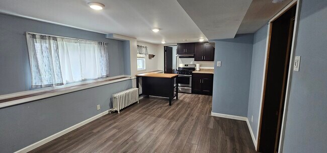 Foto del edificio - 3520 N Narragansett Ave