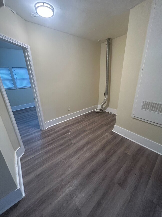 Foto del edificio - 5328 Ira Ln