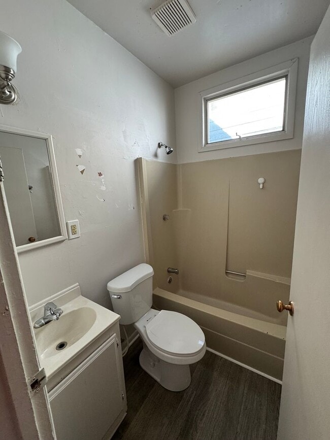 Foto del edificio - Cozy 3 Bed 1.5 Bath House