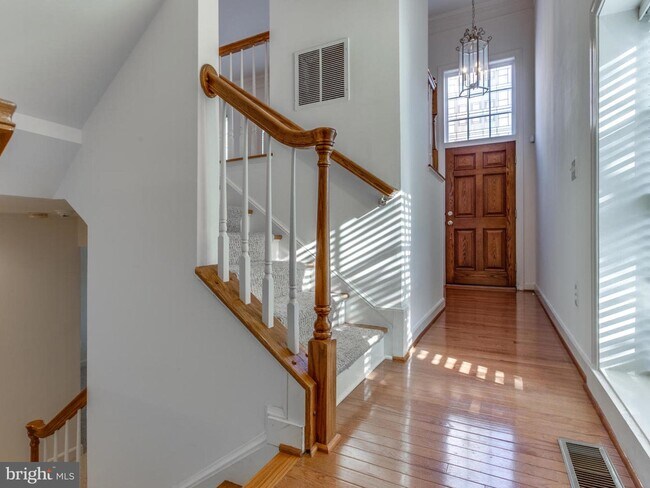 Building Photo - 7970 Vigne Ct