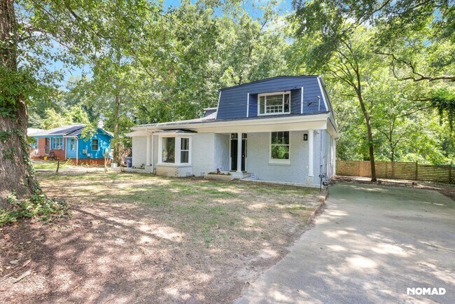 Foto del edificio - Spacious 5BR House in Atlanta
