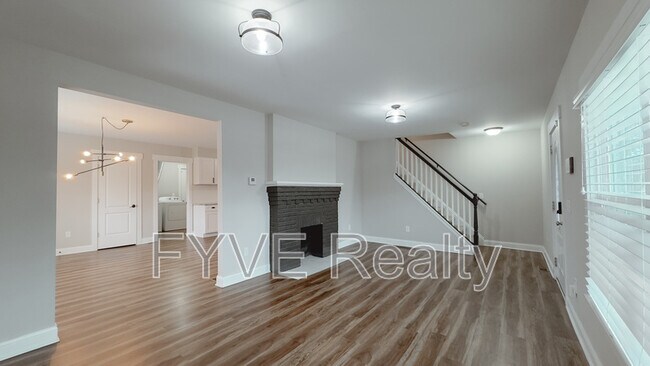 Foto del edificio - 541 Siebert St