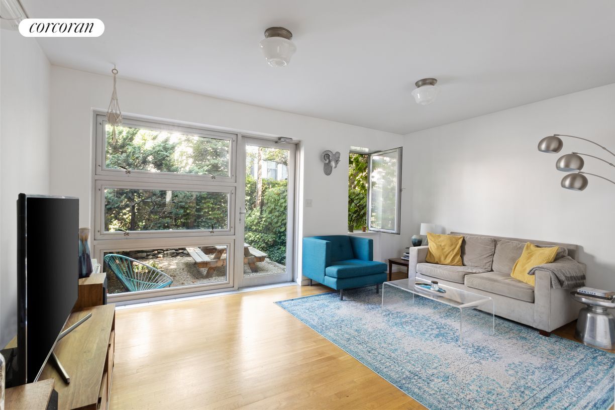 Foto principal - 9 Prospect Pl