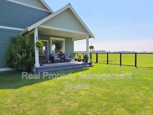 Building Photo - 810 Sisters Ct