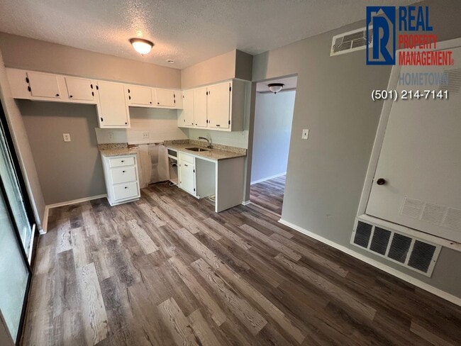 Building Photo - 5707 Sonora Dr