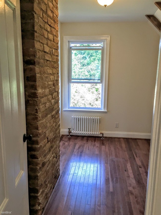 Foto del edificio - 4302 Katonah Ave