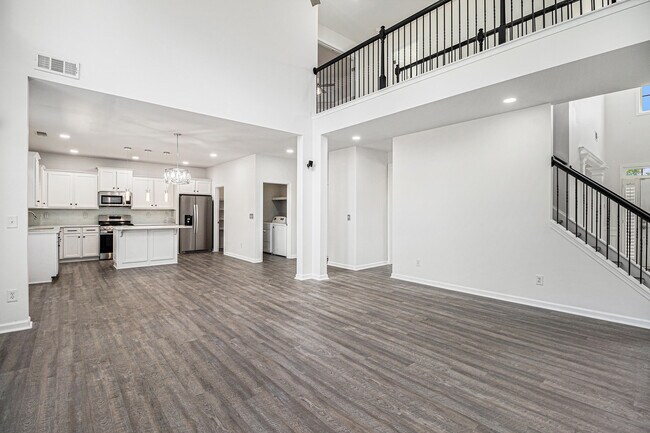 Foto del edificio - 726 Ivy Chase Loop