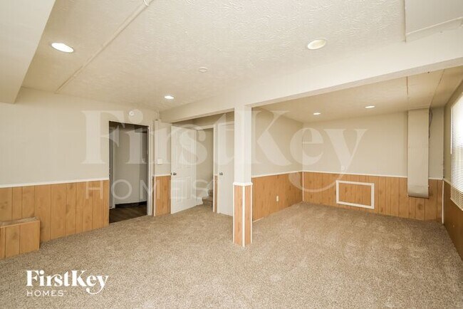 Foto del edificio - 8308 E 35th Pl