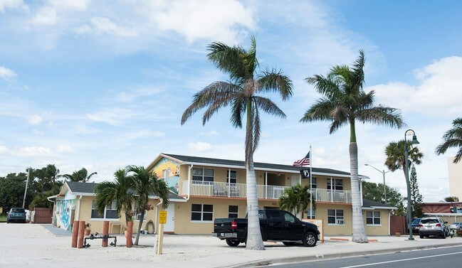 Building Photo - Island House Apartments