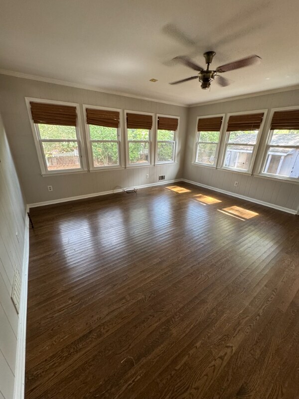 Foto del edificio - 2733 Ashford Rd NE