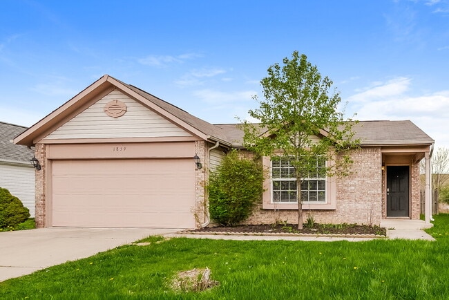 Building Photo - 1859 Ernest Dr