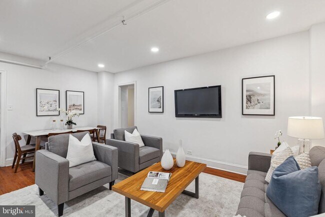 Foto del edificio - 2031 Locust St