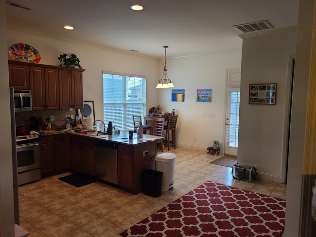 Building Photo - 34 Silky Oak Cir SW